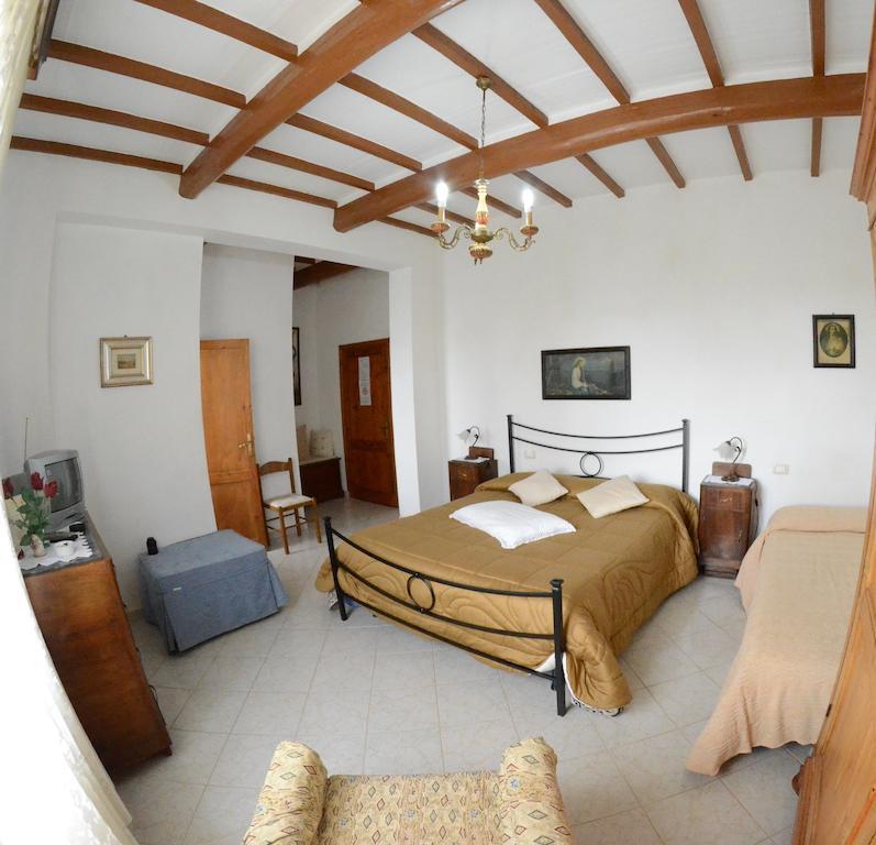 סוביצ'ילה Agriturismo Santa Giuditta מראה חיצוני תמונה